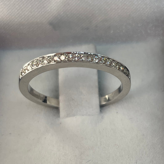 Anillos de Brillantes en Riel Oro Blanco - Joyería Patagónica