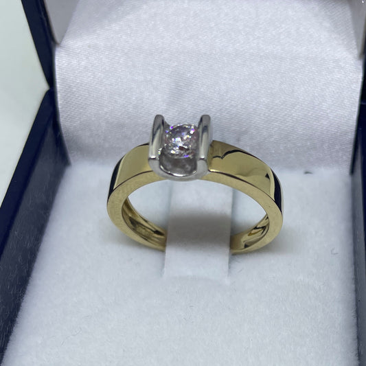 Anillo en Forma de Gota con Solitario de lado - Joyería Patagónica