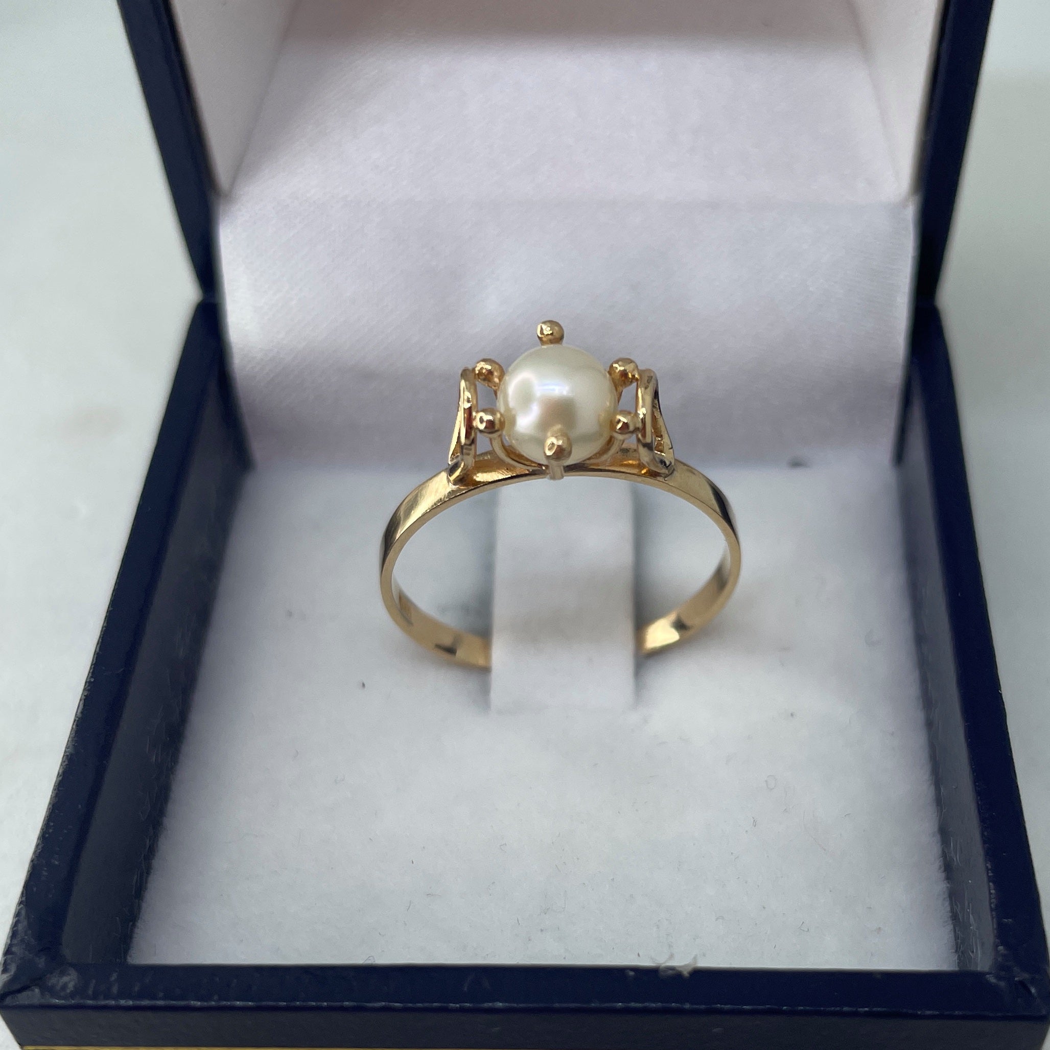 Anillo de oro 2025 con perla cultivada